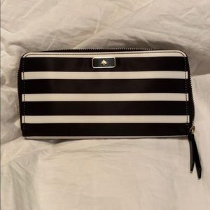 BRAND NEW Kate Spade wallet
